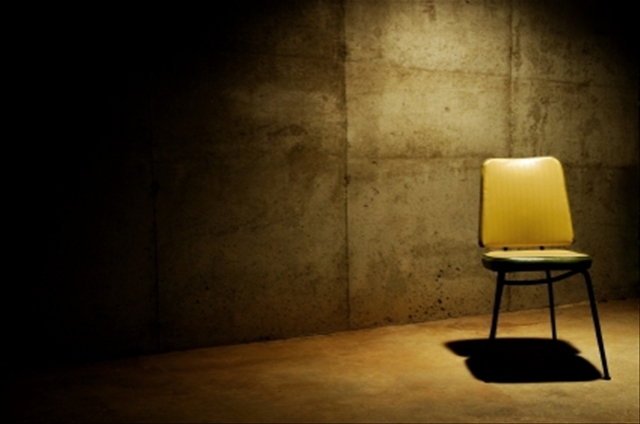 http://students.ou.edu/C/Allison.M.Craig-1/interrogationroom6.jpg
