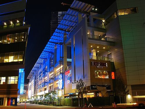 http://www.lalivemarriott.com/images/cache/8f7fa1188b54c3fa82fc274a60753d13.jpg