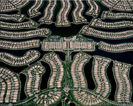 Skye-isle-florida-aerial-urban-sprawl-subdivision_medium